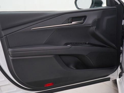 Used 2025 Toyota Camry SE image 20