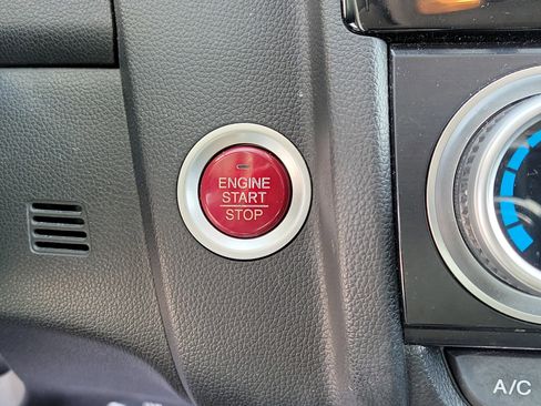 Used 2017 Honda Fit EX image 28