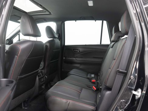 Used 2023 Honda Passport TrailSport image 18