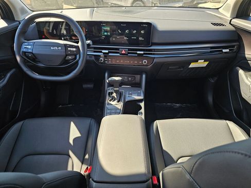New 2026 Kia Sportage EX AWD/4WD image 9
