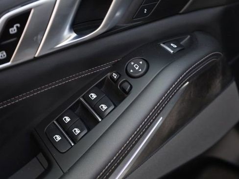 Used 2024 BMW X5 xDrive40i image 13