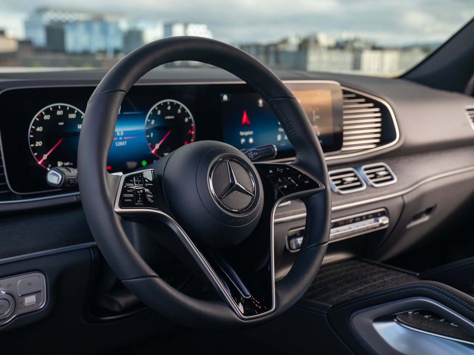 Used 2026 Mercedes-Benz GLE 350 4MATIC image 17