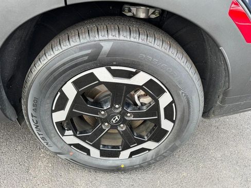 Certified 2025 Hyundai Santa Fe SEL image 7