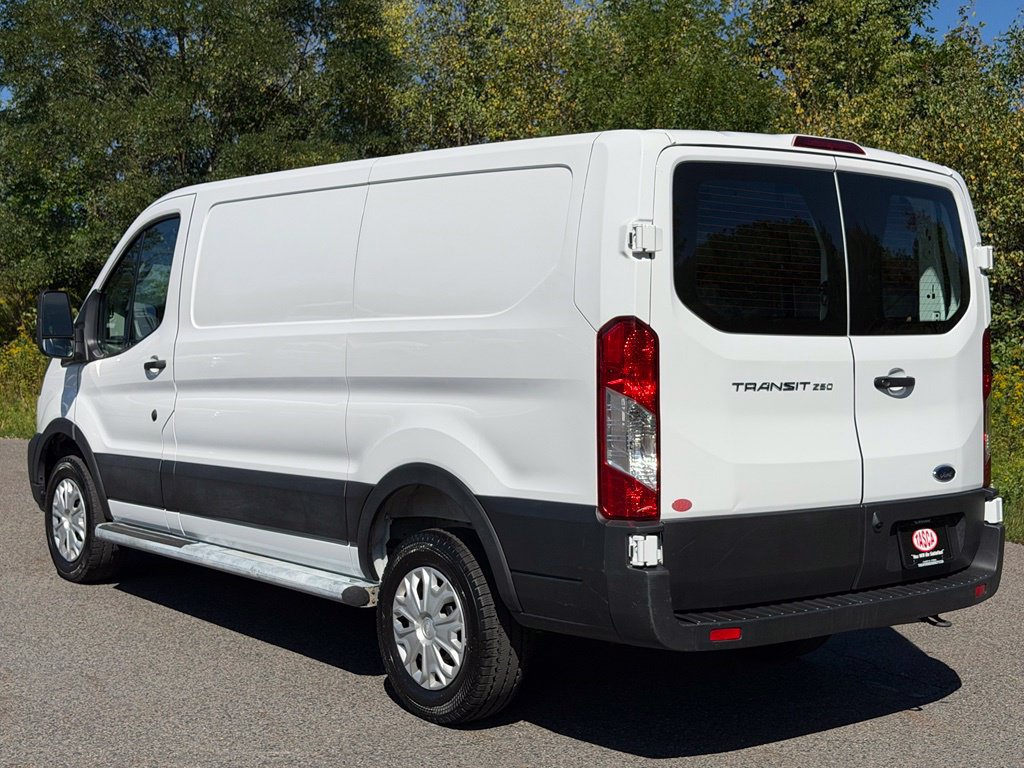 Certified 2025 Ford Transit 250 Low Roof w/ Exterior Upgrade Package RWD image 31