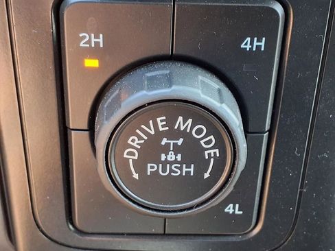 Used 2022 Ford F150 XLT image 20