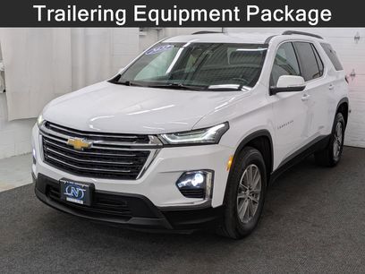 Used 2022 Chevrolet Traverse LT