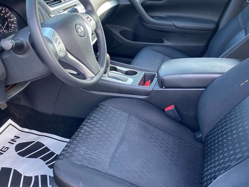 Used 2017 Nissan Altima 2.5 S w/ Power Driver Seat Package FWD image 17