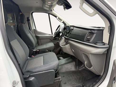 Certified 2025 Ford Transit 250 Low Roof w/ Exterior Upgrade Package RWD image 19