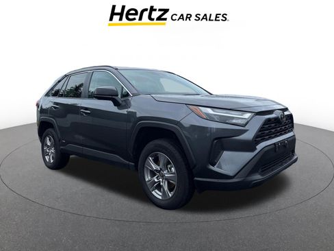 Used 2025 Toyota RAV4 LE image 1