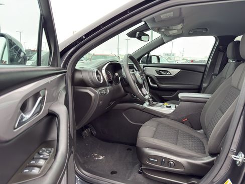 Used 2022 Chevrolet Blazer LT image 11