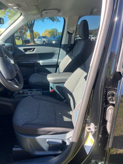 Used 2025 Ford Maverick XLT w/ Black Appearance Package AWD/4WD image 10