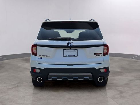 Certified 2024 Honda Passport TrailSport image 33