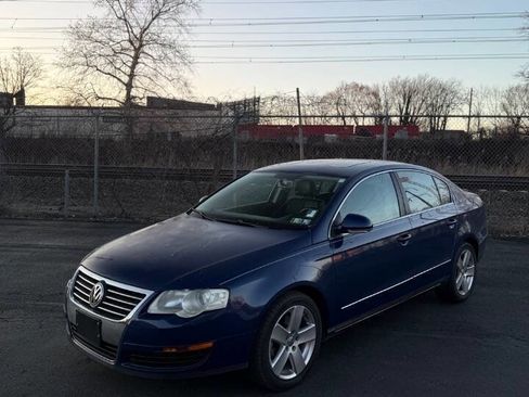 Used 2008 Volkswagen Passat Komfort image 2