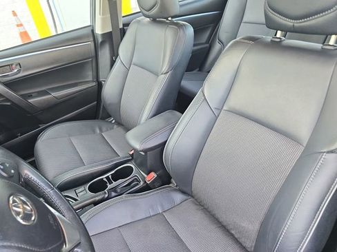 Used 2015 Toyota Corolla S image 14