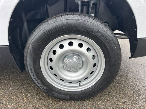 New 2026 Ford Maverick XL image 18