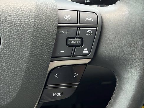 Used 2025 Toyota Camry LE w/ Convenience Package FWD image 19