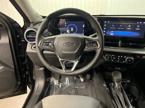 New 2026 Chevrolet Trax LT w/ Driver Confidence Package FWD image 17