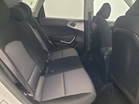 Used 2024 Kia Soul LX w/ Option Group 015 image 19