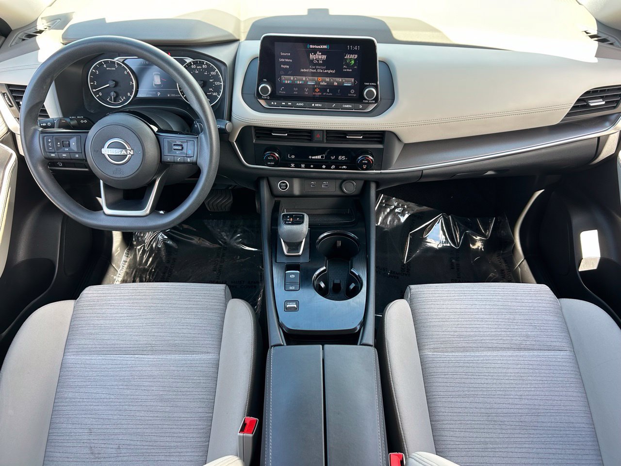 Certified 2023 Nissan Rogue SV FWD image 16