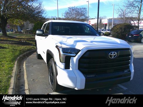 Used 2025 Toyota Tundra SR5 image 1