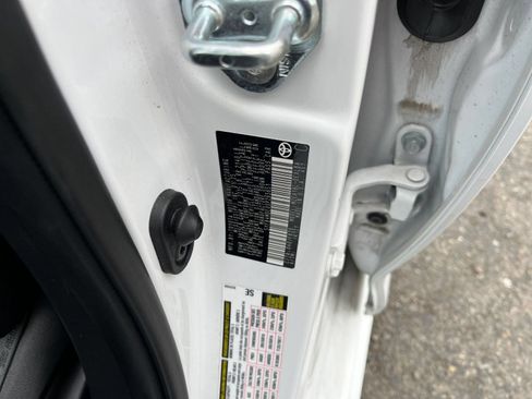 Used 2025 Toyota Corolla LE FWD image 24