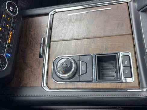 Used 2019 Ford Expedition Platinum RWD image 31