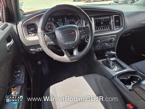 Used 2022 Dodge Charger SXT w/ Blacktop Package RWD image 7
