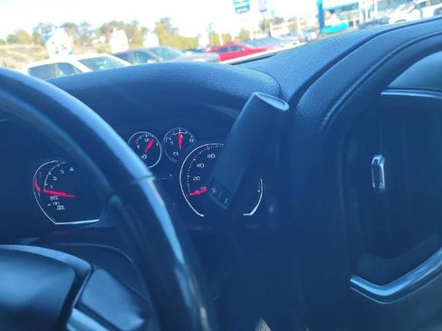 Used 2020 Chevrolet Silverado 1500 LT Trail Boss image 15