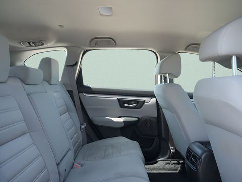 Used 2019 Honda CR-V LX image 14