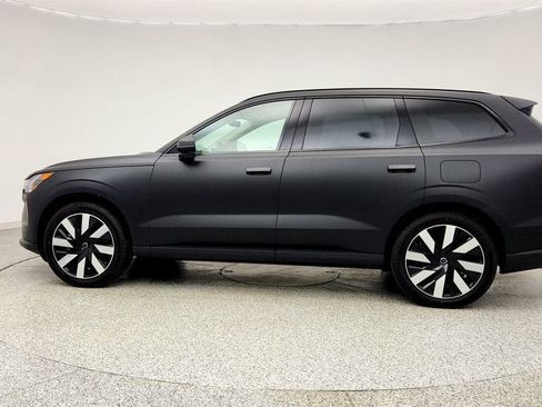 Used 2025 Volvo EX90 Ultra image 8
