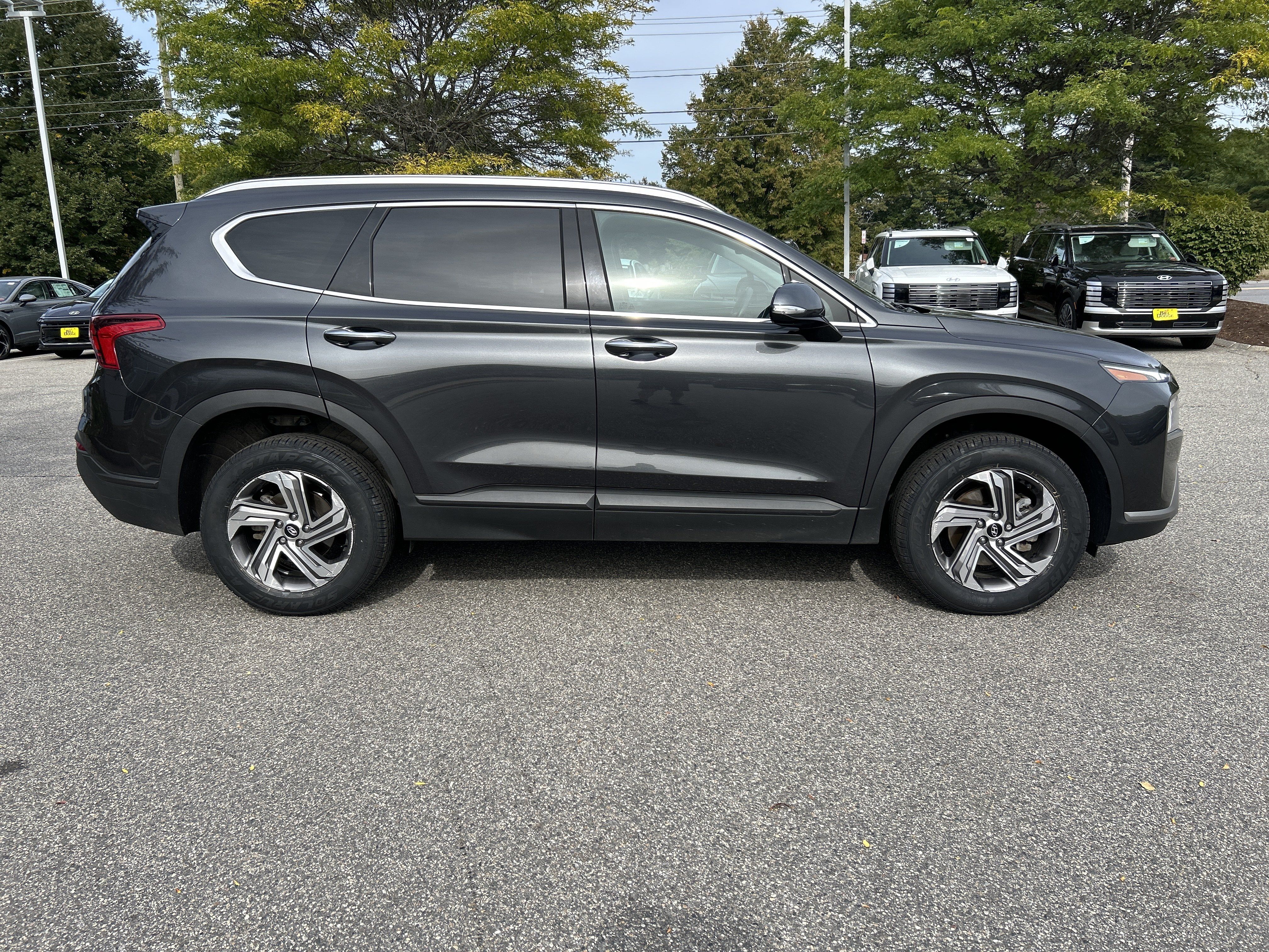 Certified 2023 Hyundai Santa Fe SEL AWD/4WD image 4