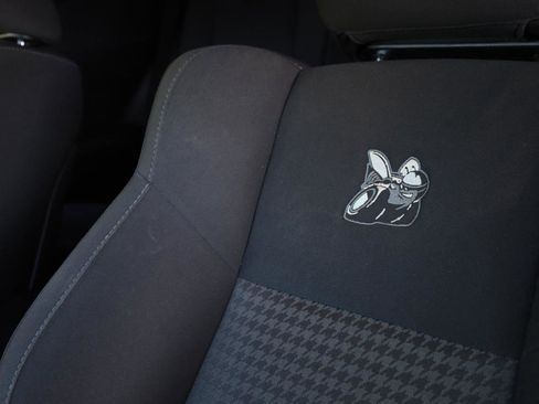 Used 2022 Dodge Challenger R/T Scat Pack RWD image 27