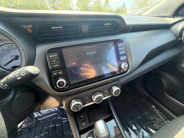 Used 2023 Nissan Kicks SV FWD image 21