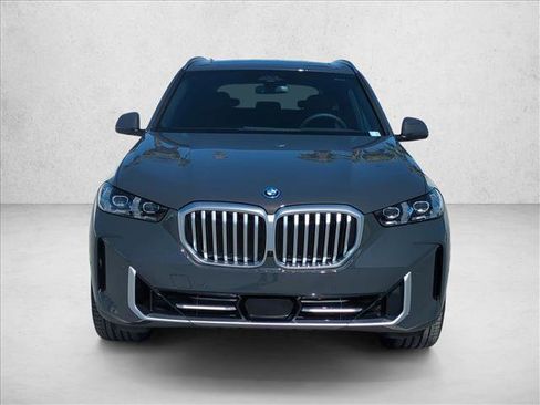 New 2026 BMW X5 xDrive50e w/ Executive Package AWD/4WD image 6