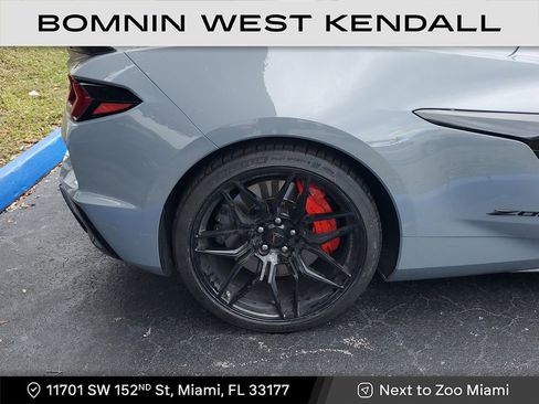 Used 2024 Chevrolet Corvette Z06 image 9