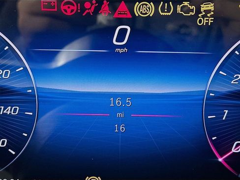 Certified 2026 Mercedes-Benz GLC 300 4MATIC image 15