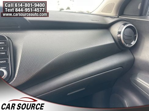 Used 2021 Nissan Kicks SV image 22