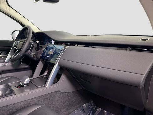 Certified 2025 Land Rover Discovery Sport S AWD/4WD image 31