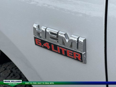 Used 2018 RAM 3500 Big Horn image 7