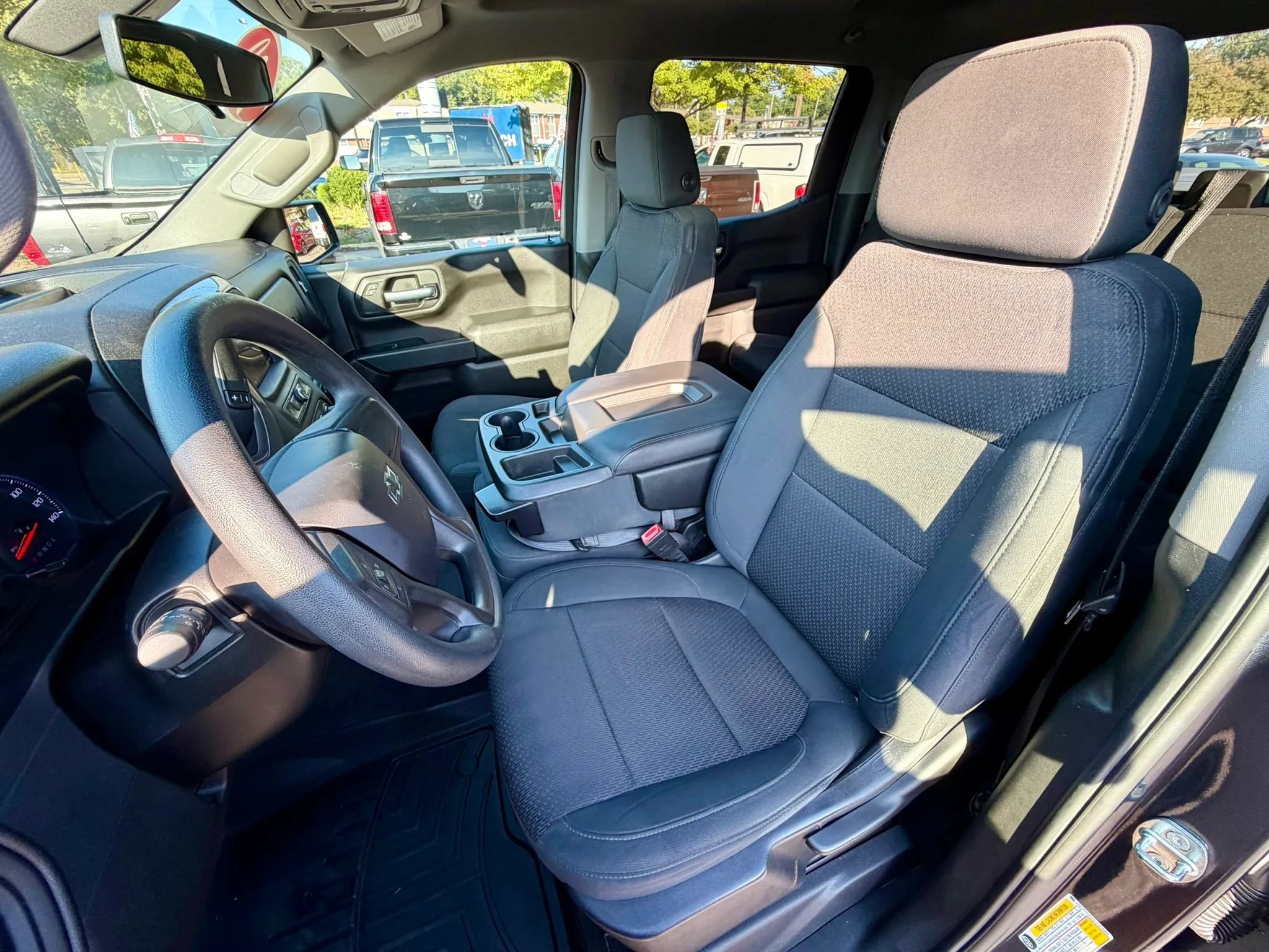 Used 2020 Chevrolet Silverado 1500 Custom Trail Boss w/ Custom Convenience Package AWD/4WD image 8