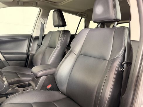 Used 2016 Toyota RAV4 Limited w/ Advanced Technology Package image 23