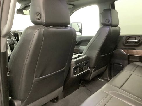 Used 2023 GMC Sierra 2500 Denali AWD/4WD image 8