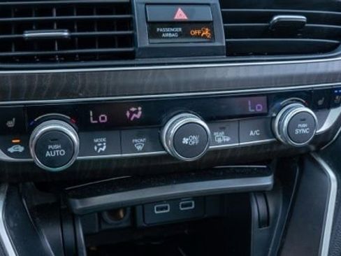 Used 2021 Honda Accord Touring image 20