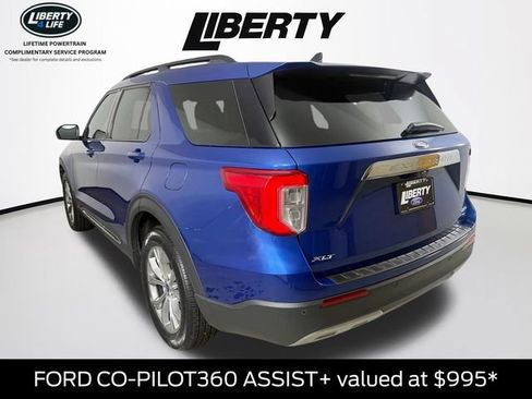 Used 2022 Ford Explorer XLT w/ Equipment Group 202A AWD/4WD image 6