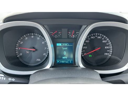 Certified 2017 Chevrolet Equinox LT w/ Convenience Package image 15