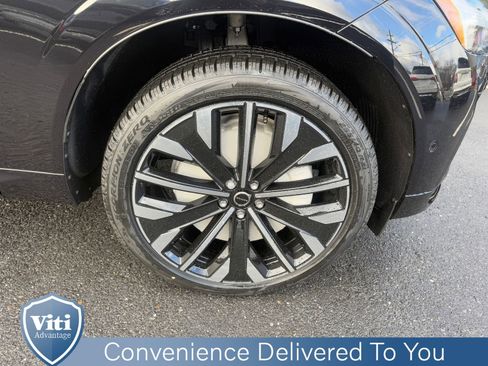 New 2026 Volvo XC60 T8 Ultra w/ Protection Package Premier AWD/4WD image 10