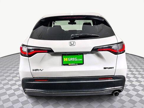 Used 2023 Honda HR-V Sport image 8