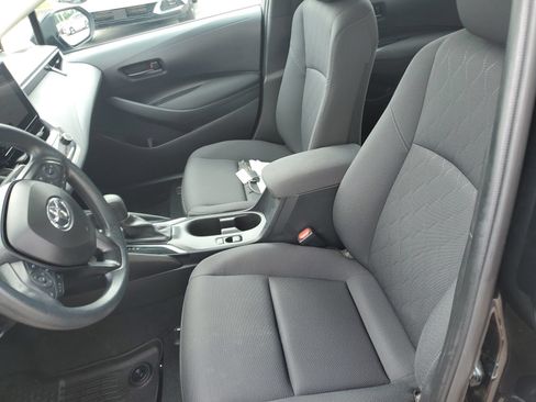 Certified 2024 Toyota Corolla LE FWD image 17