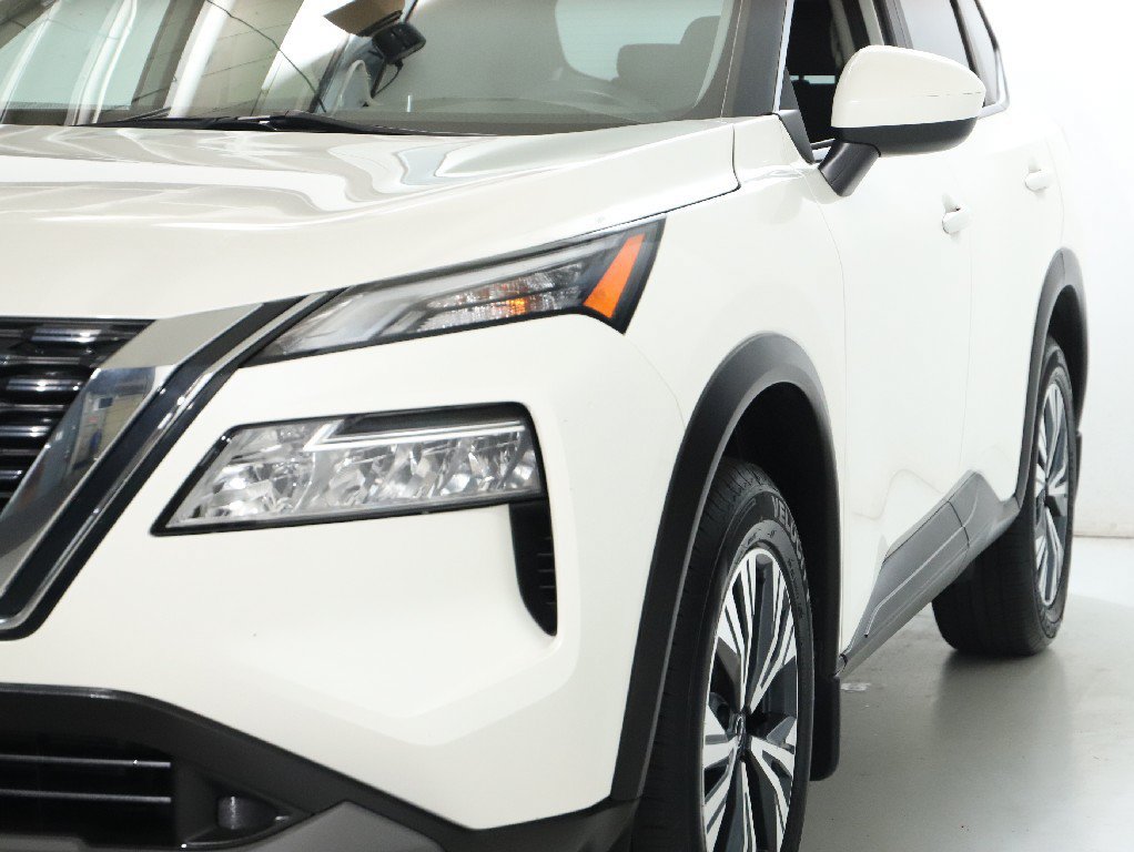 Certified 2023 Nissan Rogue SV AWD/4WD image 6