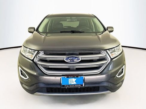 Used 2016 Ford Edge Titanium FWD image 2
